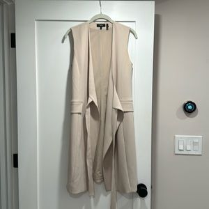Theory vest